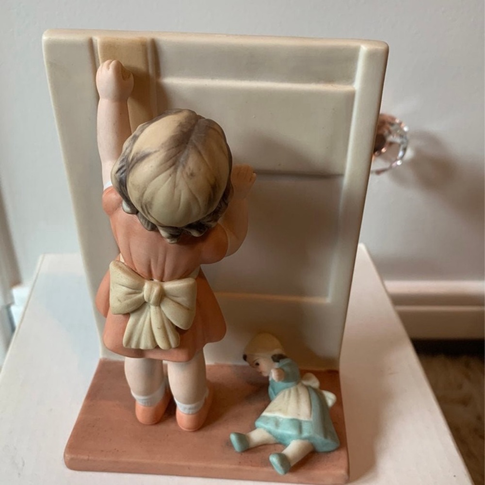 Bessie Pease Gutman Collectibles " May We Come In"